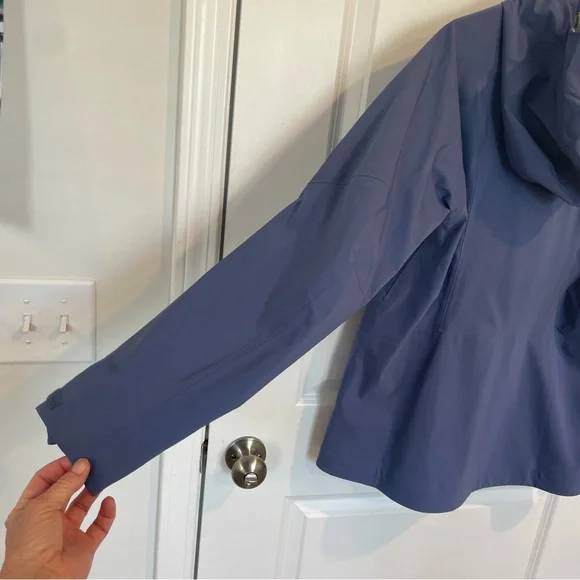 Patagonia Current Blue Strormstride Jacket Coat Women Medium NWT - Picture 10 of 16